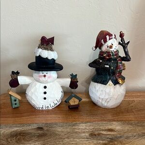 (2) wooden snowmen Everybirdie Welcome.  Great Christmas gift for the bird lover